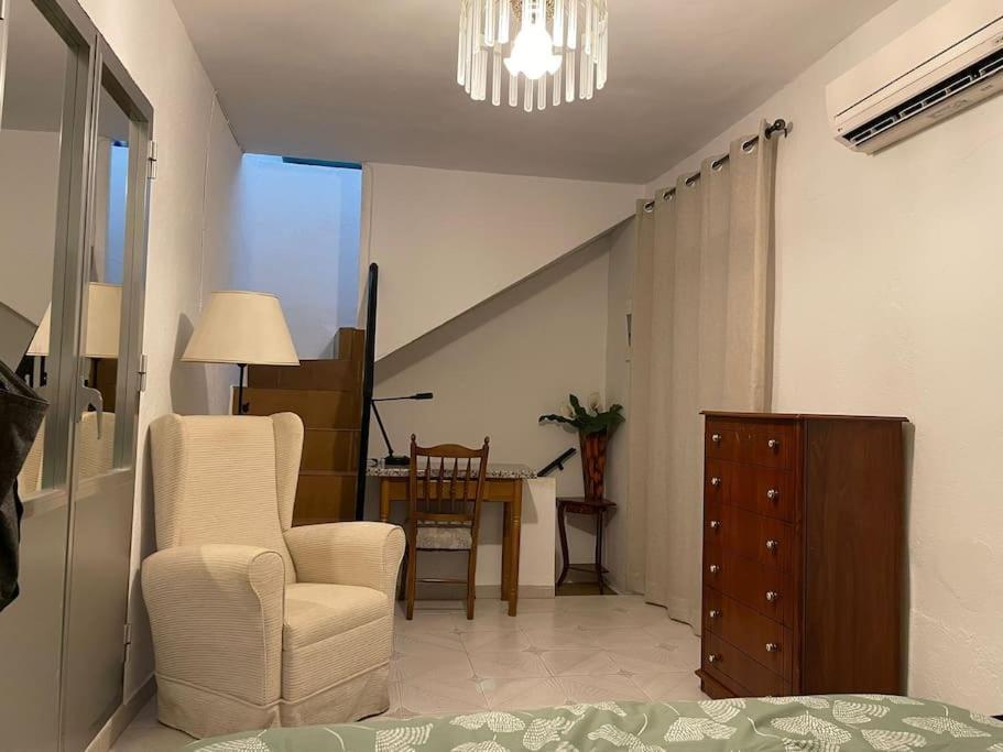 Casita Al Completo En Montoro