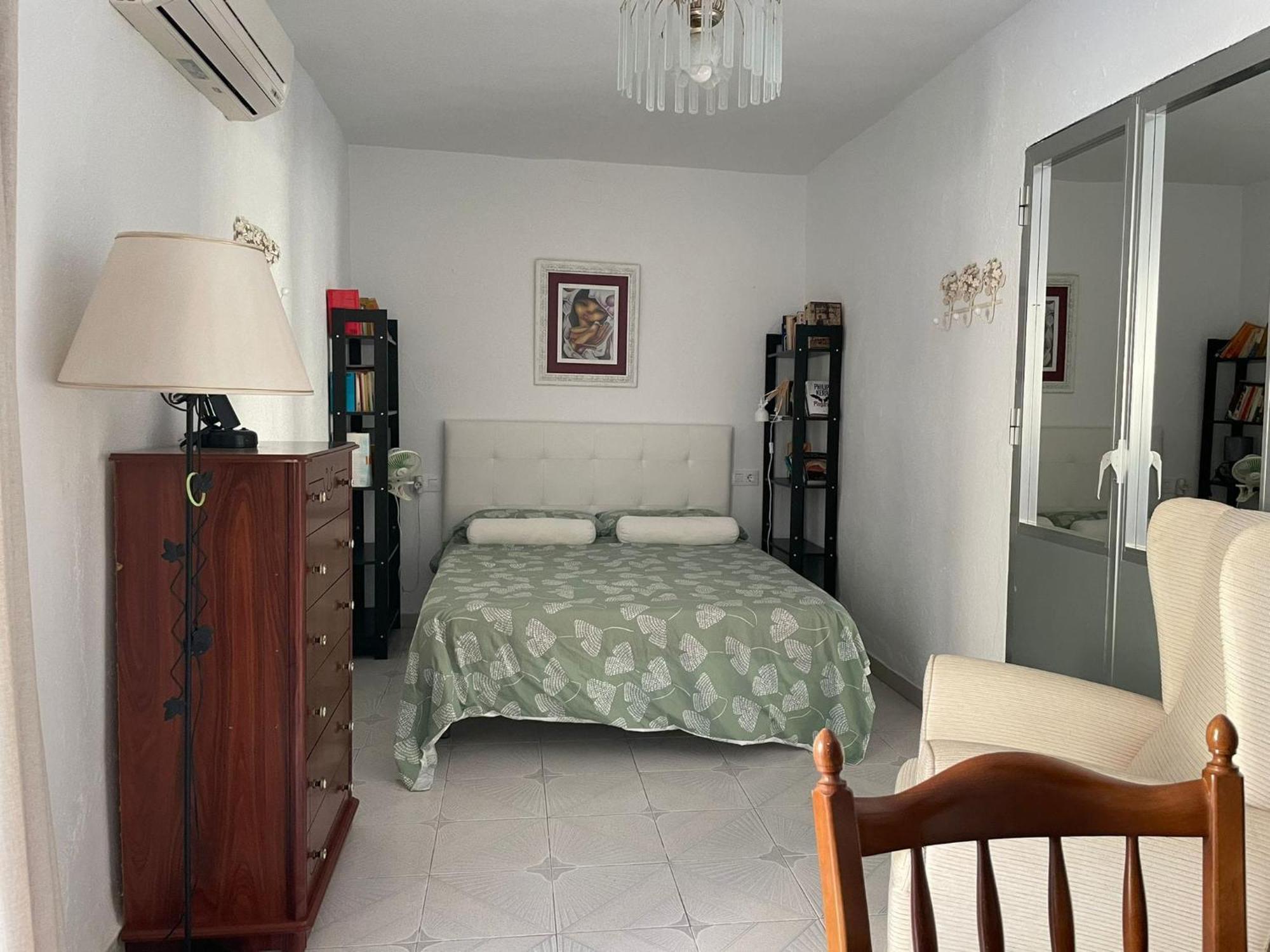 Casita Al Completo En *